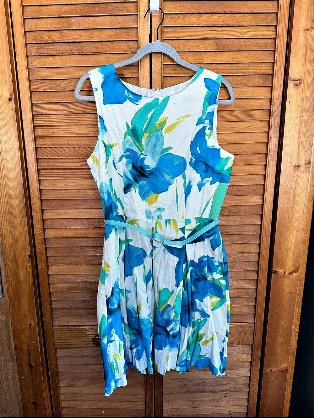 Dressbarn Floral Midi Dress Blue & White Size 12 Like New